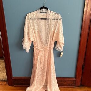 Vintage NWT Miss Dior robe